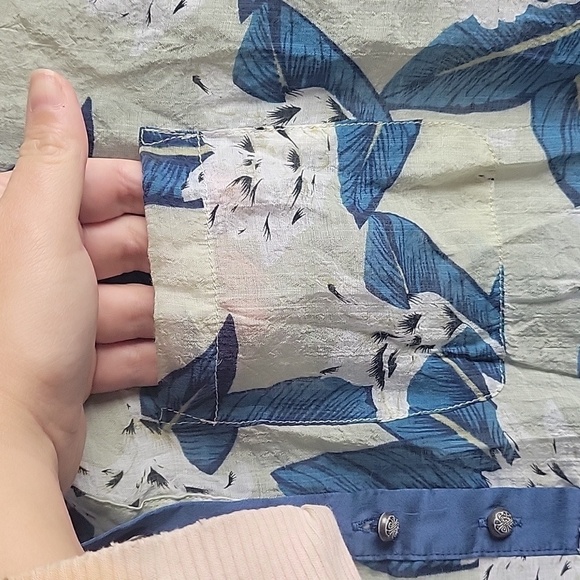 Soft Surroundings Gillian Tunic Blouse Floral-Size Medium - Picture 10 of 17